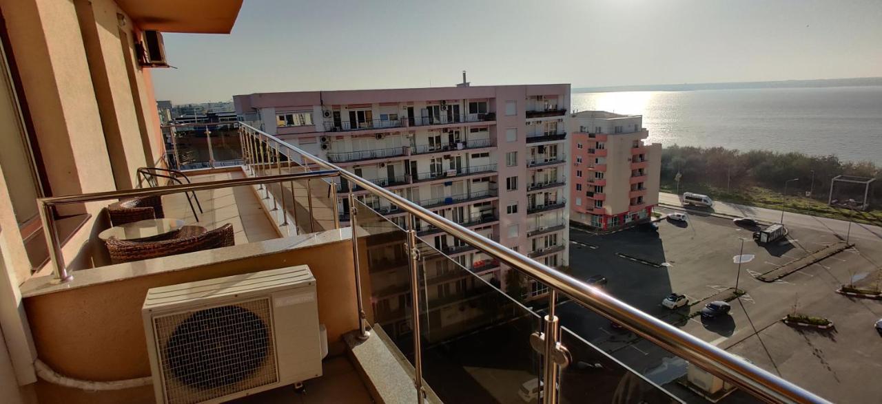 Nor Apartments Summerland Mamaia Ngoại thất bức ảnh